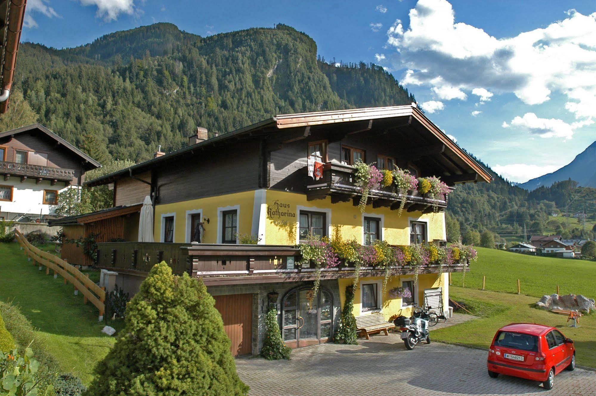 Haus Katharina Appartement Kaprun Buitenkant foto